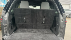 Land Rover Discovery 3.0 D300 R-Dynamic HSE 5dr Auto Diesel Station Wagon